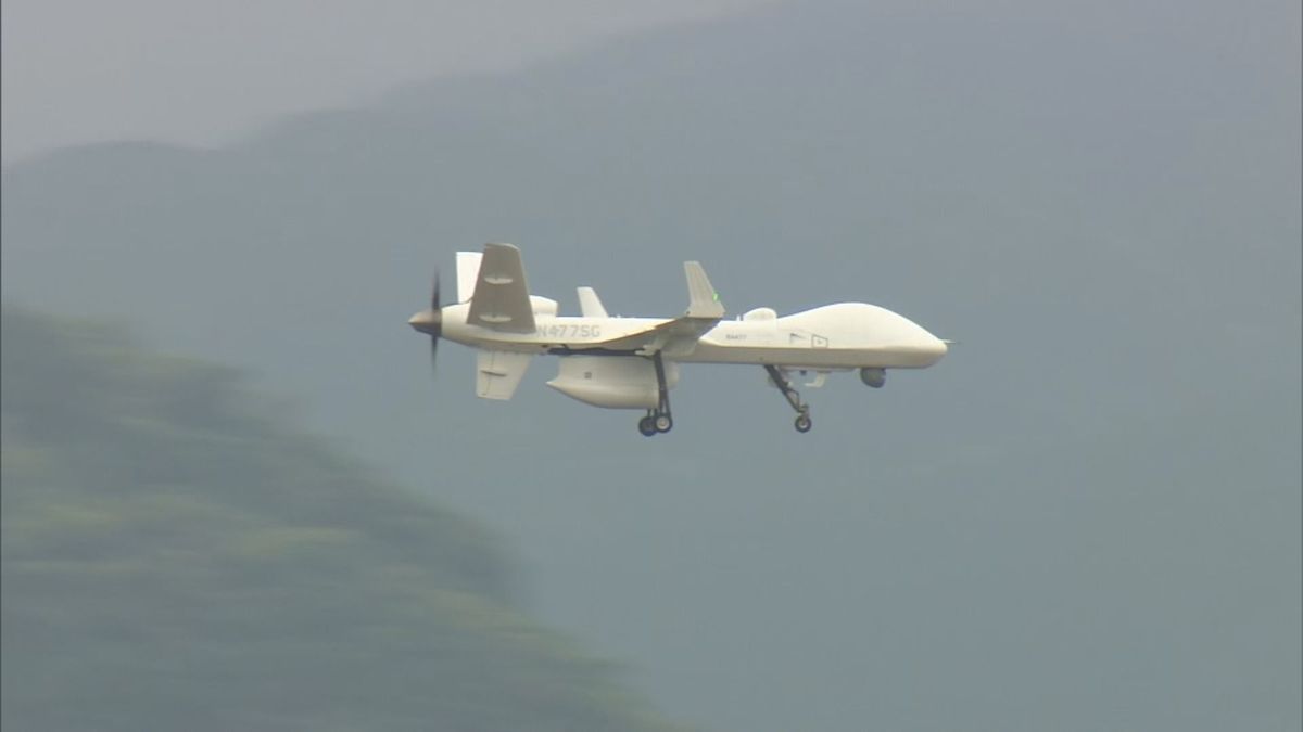 海上自衛隊の大型無人機　シーガーディアンが鹿屋航空基地の上空を初飛行