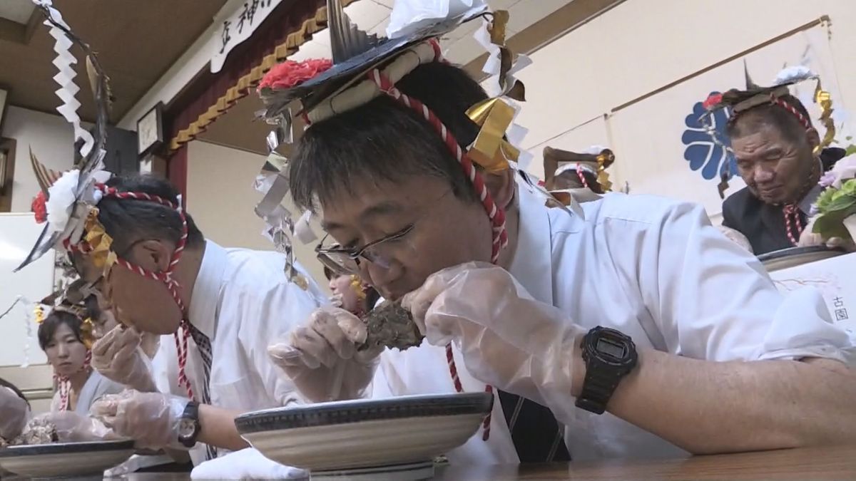 カツオの｢ビンタ料理｣で先生を歓迎　枕崎市
