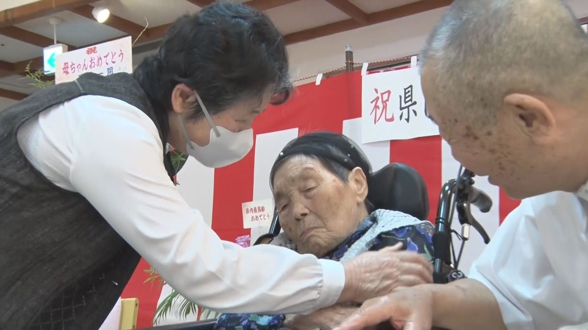 県内最高齢は111歳の女性！塩田知事が訪問