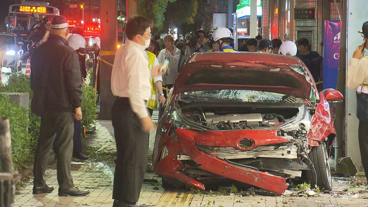 鹿児島市下荒田の事故　歩道突っ込み4人はねた疑い運転していた女(84)逮捕　 容疑認める 