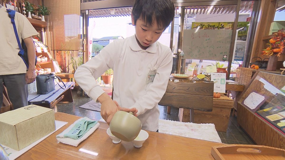 【Ｔー１グランプリ】小4が2連覇に茶レンジ！お茶の知識競う