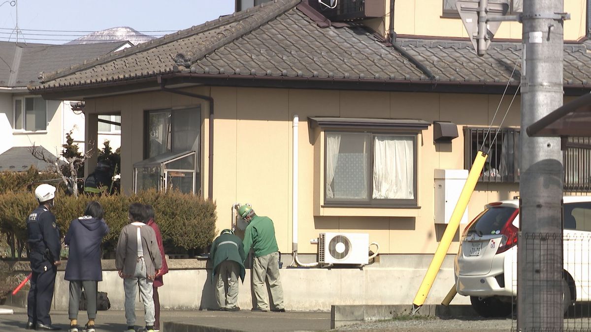 調理中衣服に火が燃え移ったか…泉区で住宅火災 91歳女性が全身にやけどを負い搬送先の病院で死亡 ＜宮城・仙台市＞