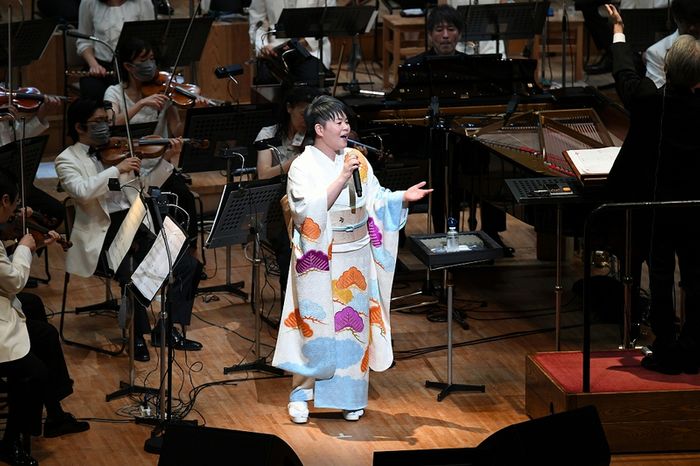 島津亜矢、オーケストラと共演は「至福」