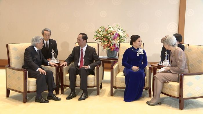 両陛下 ベトナム国賓の国家主席夫妻を歓迎