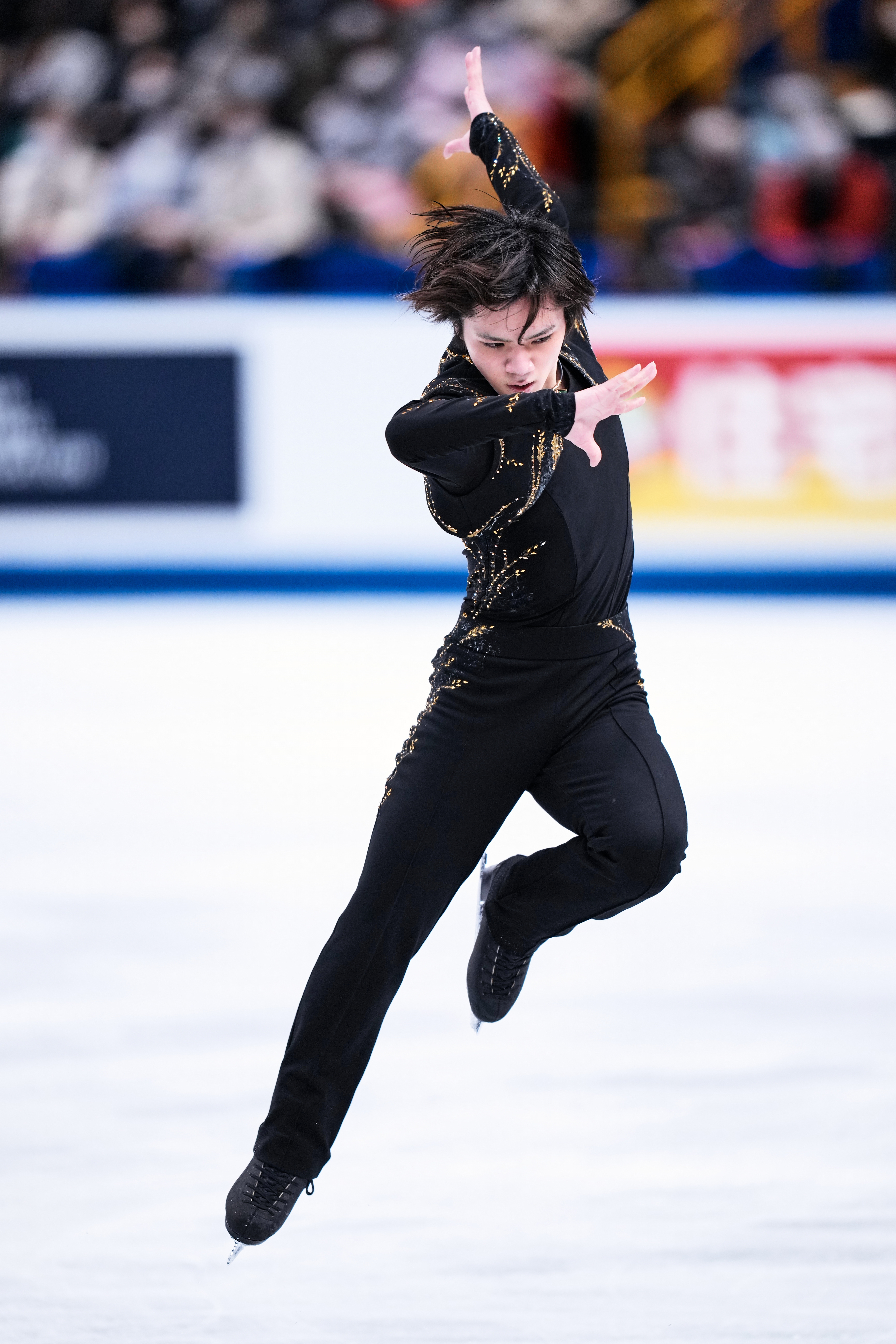 北京五輪 フィギュア宇野昌磨 神写真 がとらえた 攻める 決意