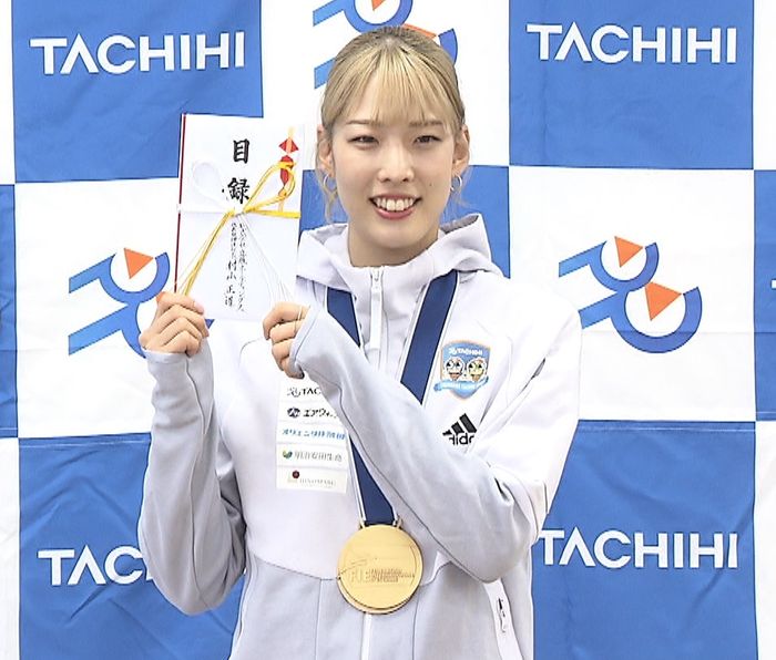 「すごいことをしちゃった」フェンシング江村美咲 日本女子個人初の世界選手権優勝に喜び