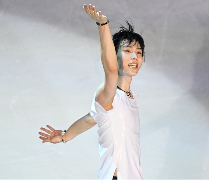 羽生結弦会見1 「プロのアスリートとして、スケートを続けていくことを決意いたしました」自らの口で語ったこと