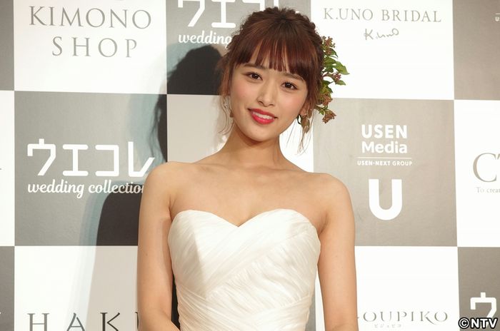 近藤千尋、花嫁衣装は「納得いくまで試着」