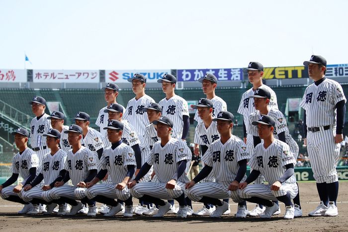明徳義塾・森松幸亮のサヨナラ打で初戦突破