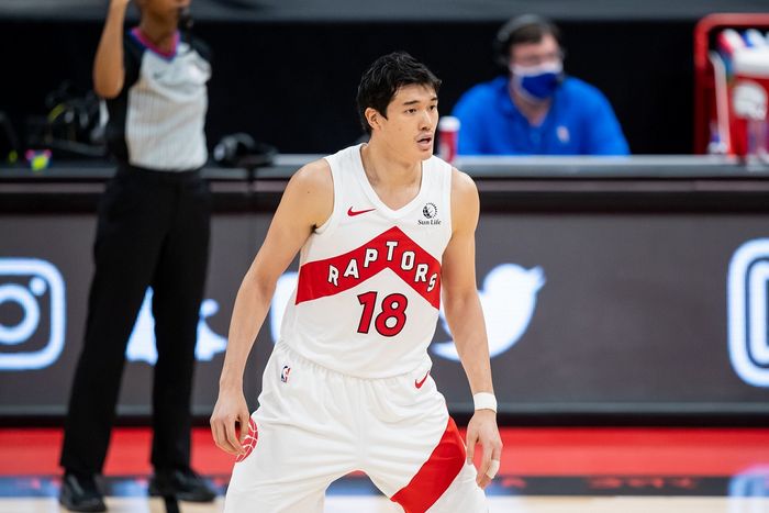 NBA渡邊雄太 日本選手3人目“本契約”