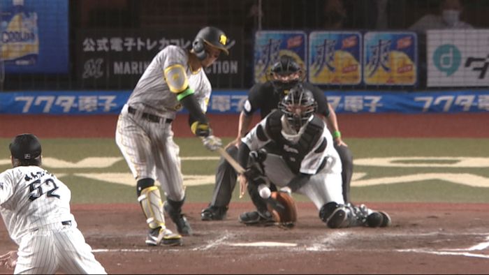 「このあたり入るのは佐藤輝明だけだよ…」低めすくい上げ 佐藤輝明勝ち越しHR