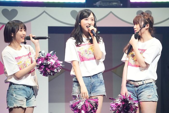 AKB48チーム8、毎年恒例のライブ開催