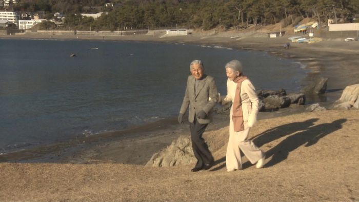 両陛下 静養先の葉山町で地元の人と交流