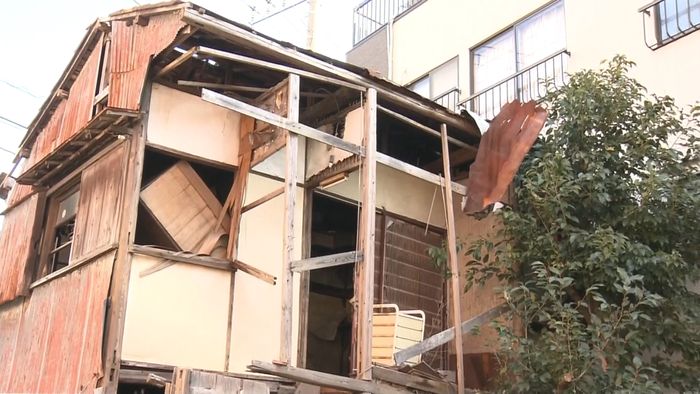 空き家に行政代執行 所有者特定では全国初