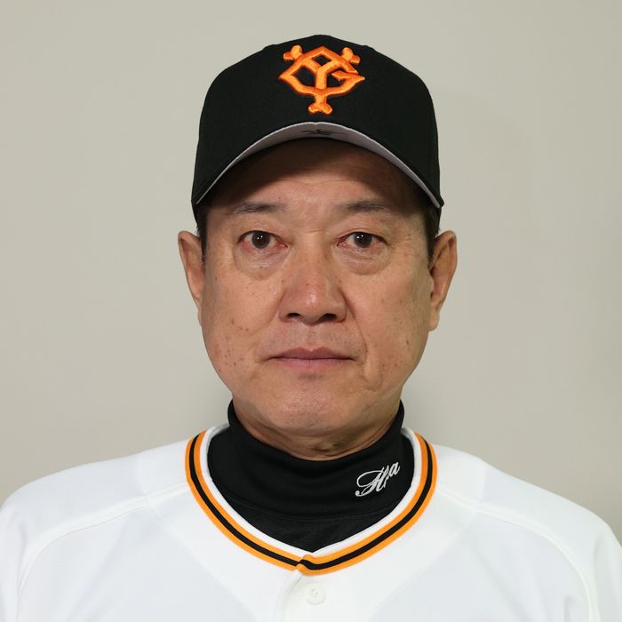 巨人がヤクルトに逆転勝ち 原辰徳監督が通算1200勝 井納翔一移籍後初勝利 クロール初セーブ