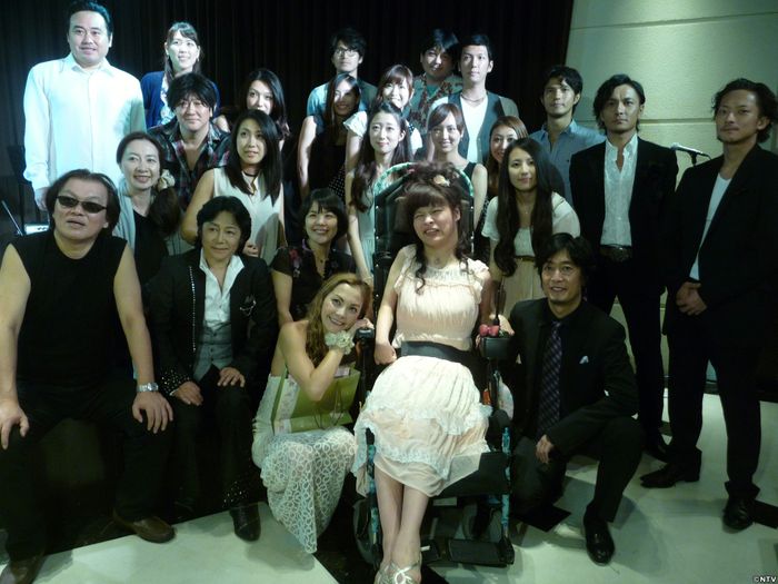 アンナ、主演舞台「手作り感、満載だね!」