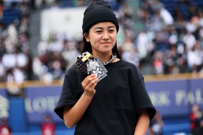 X Games スケボー中山楓奈が銀メダル 緊張ほぐれて笑顔になった