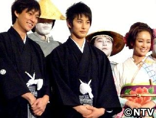 石黒英雄は「闘志満々」、水川あさみは「虎視眈々」