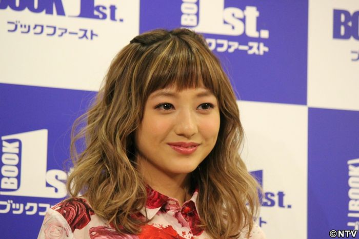 伊藤千晃、第1子出産「大きな宝物を…」