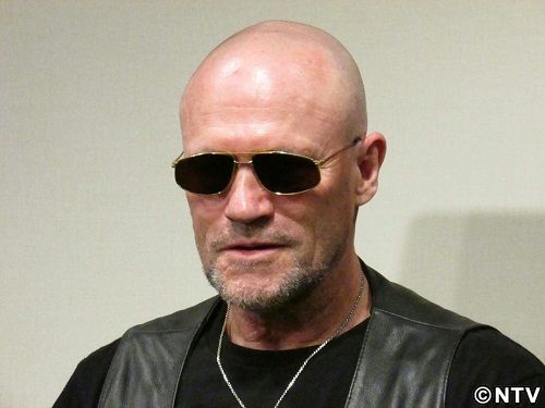 マイケル・ルーカー初来日、日本食を満喫