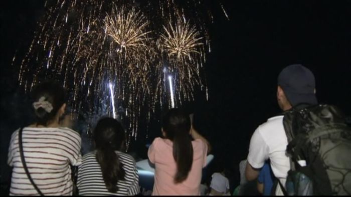 市は断念も…住民の力で「花火大会」富津市