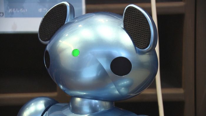 保育士の負担軽減“保育ロボット”が活躍!