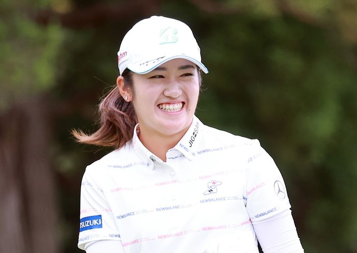 古江彩佳 27位タイで決勝ラウンド進出