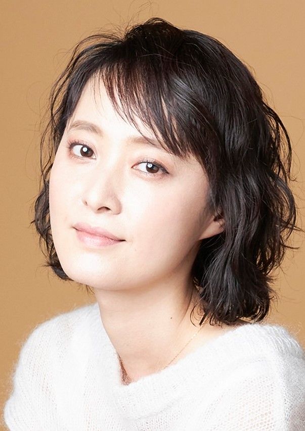 俳優・中丸シオンさん 病気療養中に38歳で死去 『ウルトラマンネクサス』の斎田リコ役などで活躍