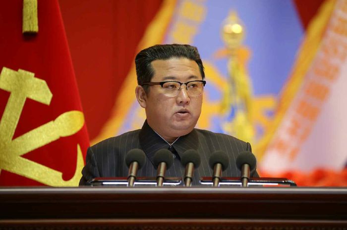 激やせ!?金正恩氏 執権10年目の変化