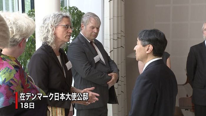 皇太子さま 女王主催昼食会で和やかに談笑