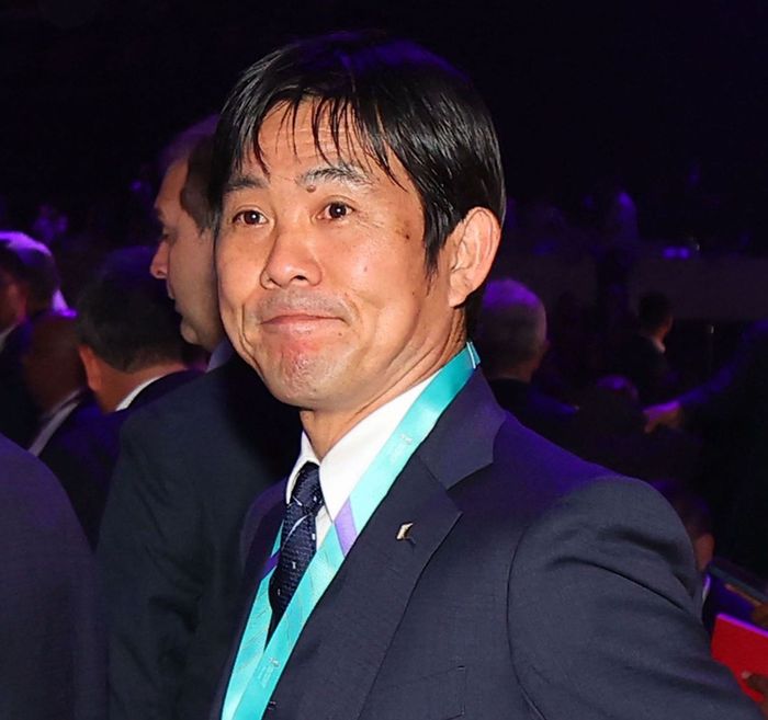 森保一監督が新型コロナ陽性 ヨーロッパ視察中に喉に違和感 反町康治技術委員長も陽性が確認