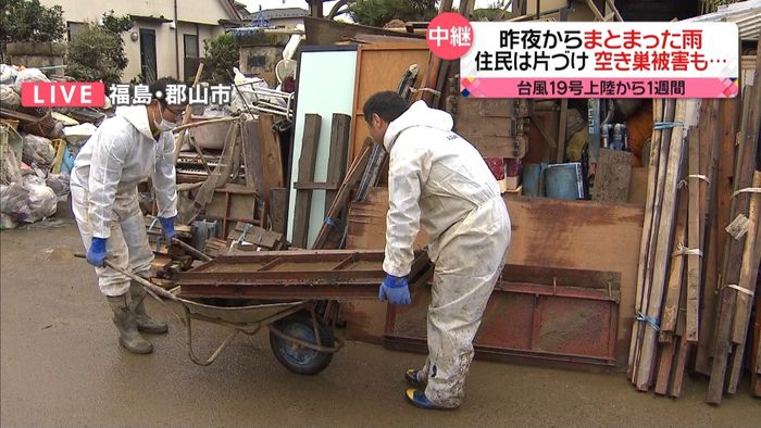 雨で川の増水が不安の中、片付けも 郡山市