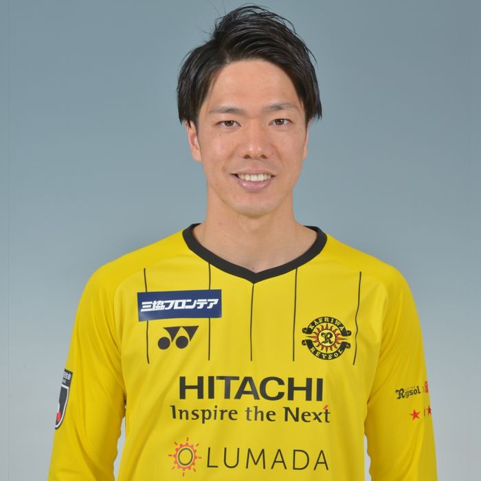 仲間隼斗 鹿島へ完全移籍「皆様に勝利を」
