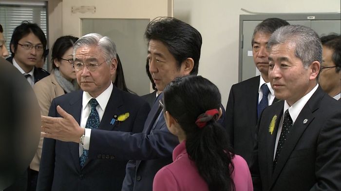 安倍首相　栃木県の女子刑務所を視察