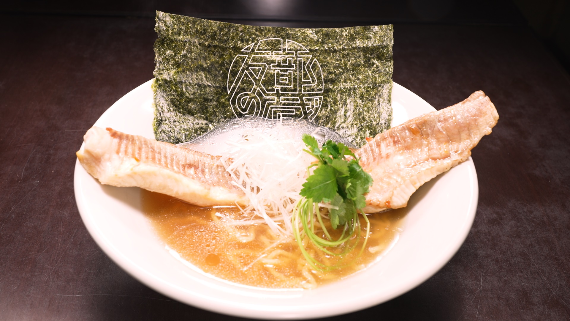 Tokio城島 関ジャニ 横山 後輩リチャードの成長に お前たくましくなってるな と感心 アメリカナマズ のアラでダシをとった 塩ラーメン 画像詳細