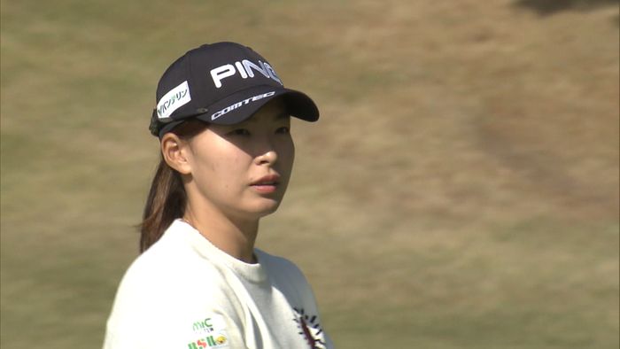 今季3勝目へ渋野「今日イチのショット」
