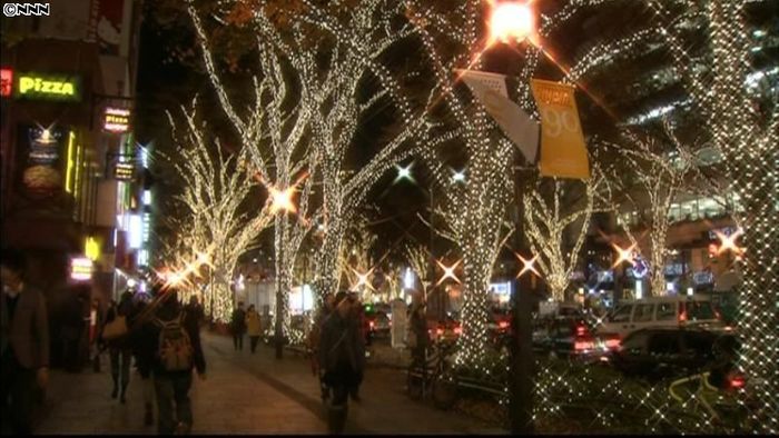 東京・表参道のイルミネーションが点灯