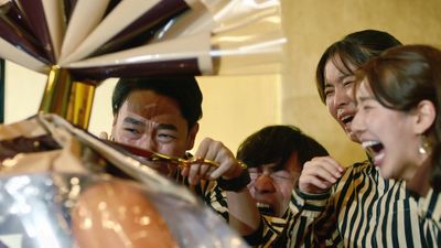 話題 ウインナーの断髪式 動画に 感動した 1日で25万回以上再生 日本相撲協会も協力 話題 ウインナーの断髪式 動画に 感動した 1日で25万回以上再生 日本相撲協会も協力