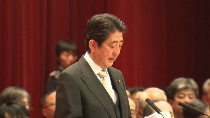 防衛大学校卒業式で安倍首相が訓示