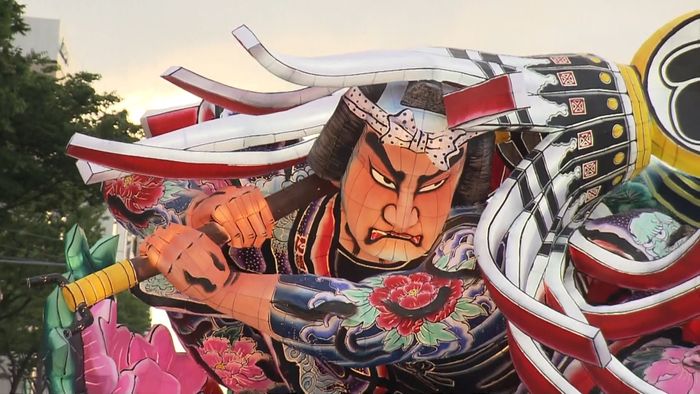 夏祭り勢ぞろい「東北六魂祭」が開幕
