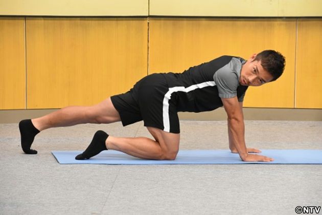 長友佑都選手 番組でヨガトレーニング伝授 長友佑都選手 番組でヨガトレーニング伝授