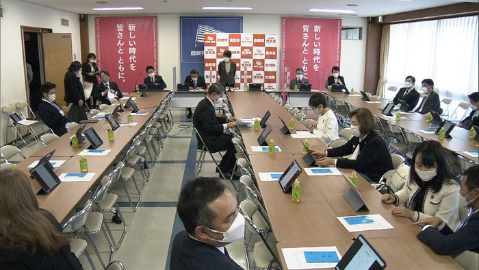 自民党改革で党役員任期“制限”など了承