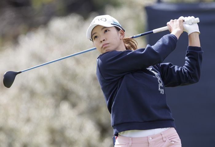 初日首位・渋野日向子 7位タイ後退も「よく耐えたかな」全英女子オープン2日目