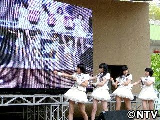 スマイレージが8人に?最新技術満載のデビューイベント