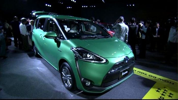トヨタ、最小サイズのミニバン登場