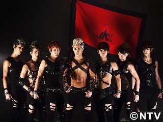 KARA弟分「A−JAX」が日韓デビュー