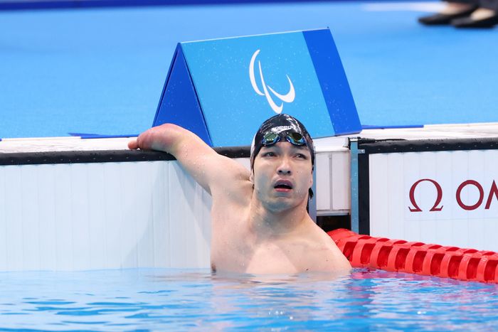パラ水泳50m平泳ぎ 鈴木孝幸が銅メダル