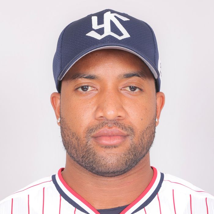 “すべて初球打ち” サンタナ2HR&タイムリーで6打点「昨日は村上、今日はサンタナ」