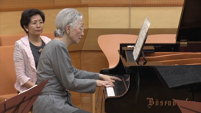 皇后さま 世界的音楽家とピアノで共演