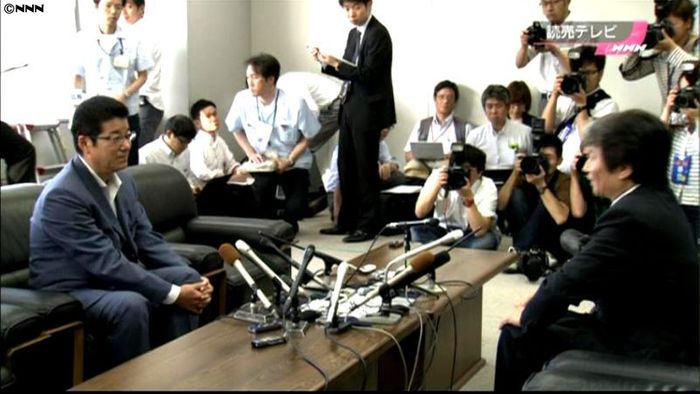 “オスプレイ移転”八尾市長と府知事が会談